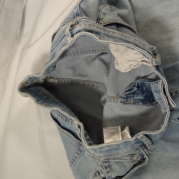 Tommy Bahama women slim boyfriend blue jeans size 30 x 29 - Picture 3 of 11